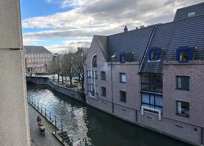 Ces Oda ve Kahvaltı Gent